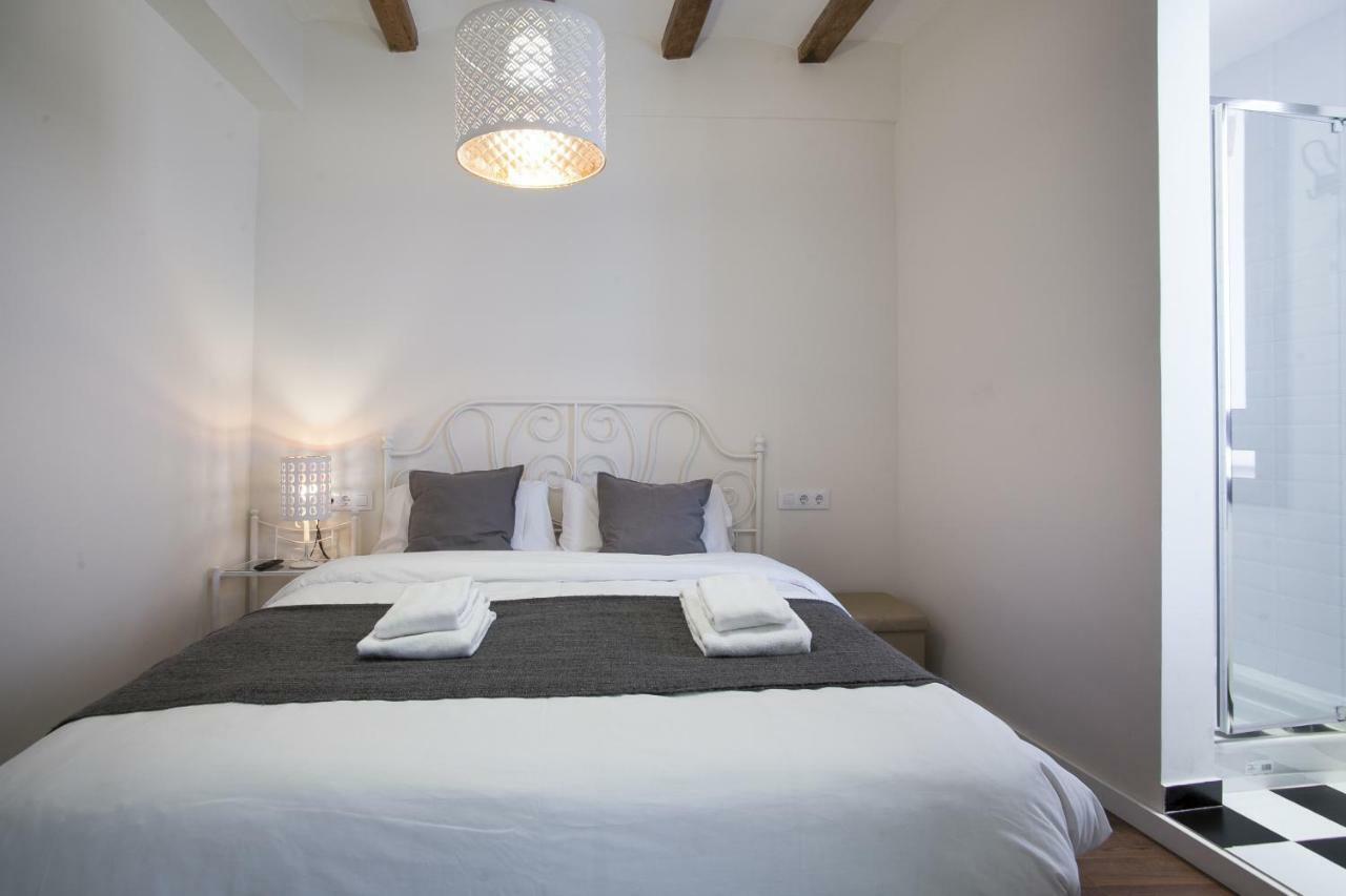 Tendency Apartments - Sagrada Familia Barcelona Bagian luar foto