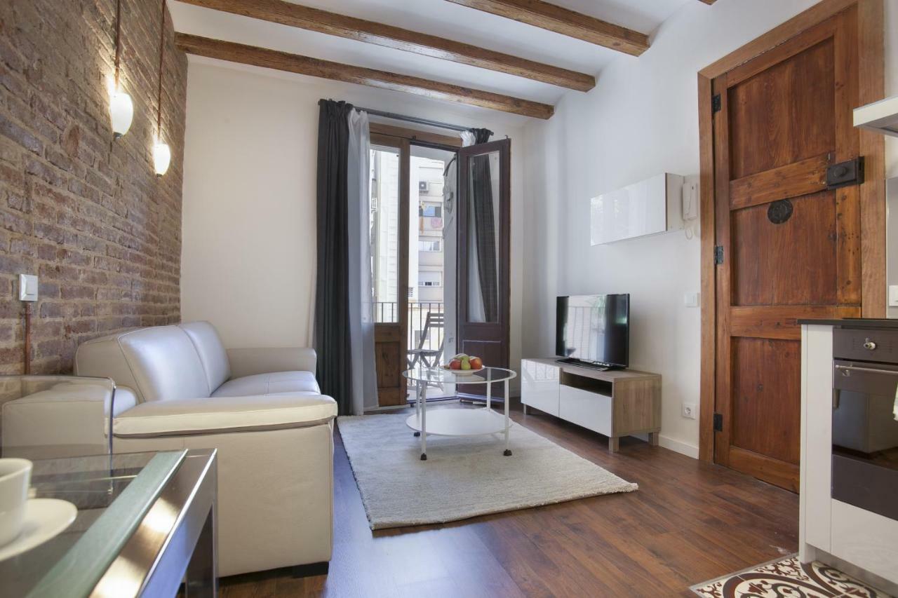Tendency Apartments - Sagrada Familia Barcelona Bagian luar foto