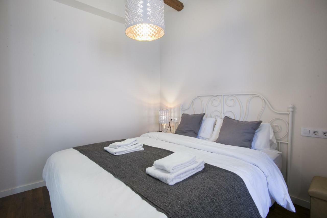 Tendency Apartments - Sagrada Familia Barcelona Bagian luar foto